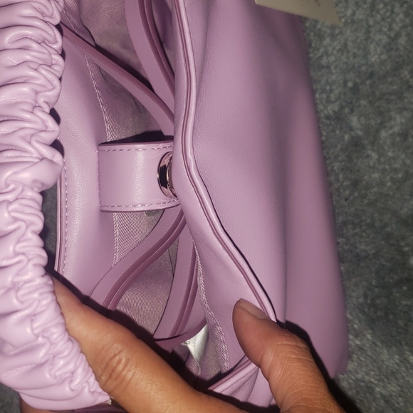 Lavender Purse - Picture 2 of 4